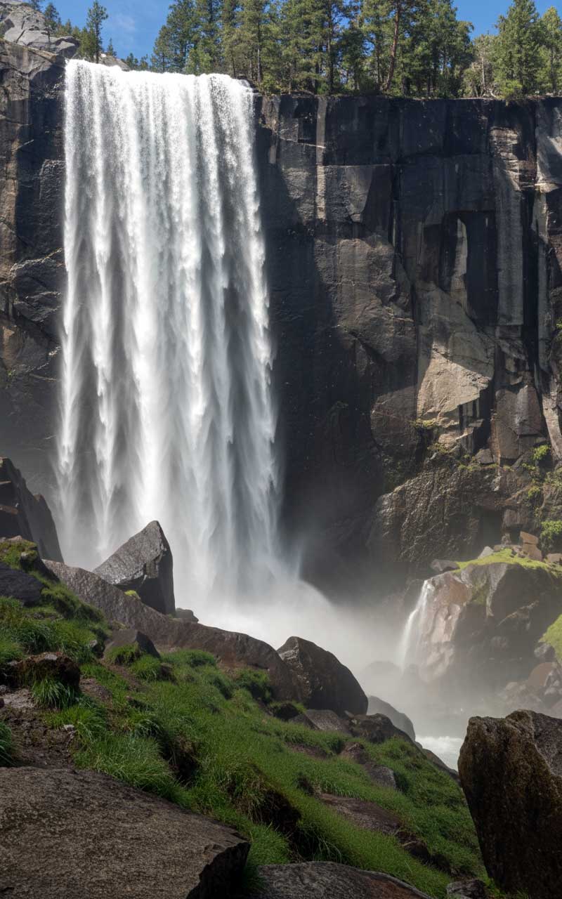 Yosmite National Park - Fun Vacation Spots for Young Adults in the US