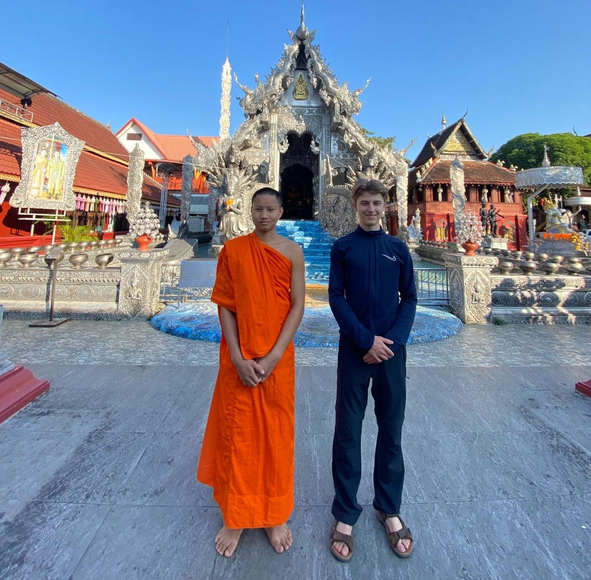 chiang mai thailand volunteer