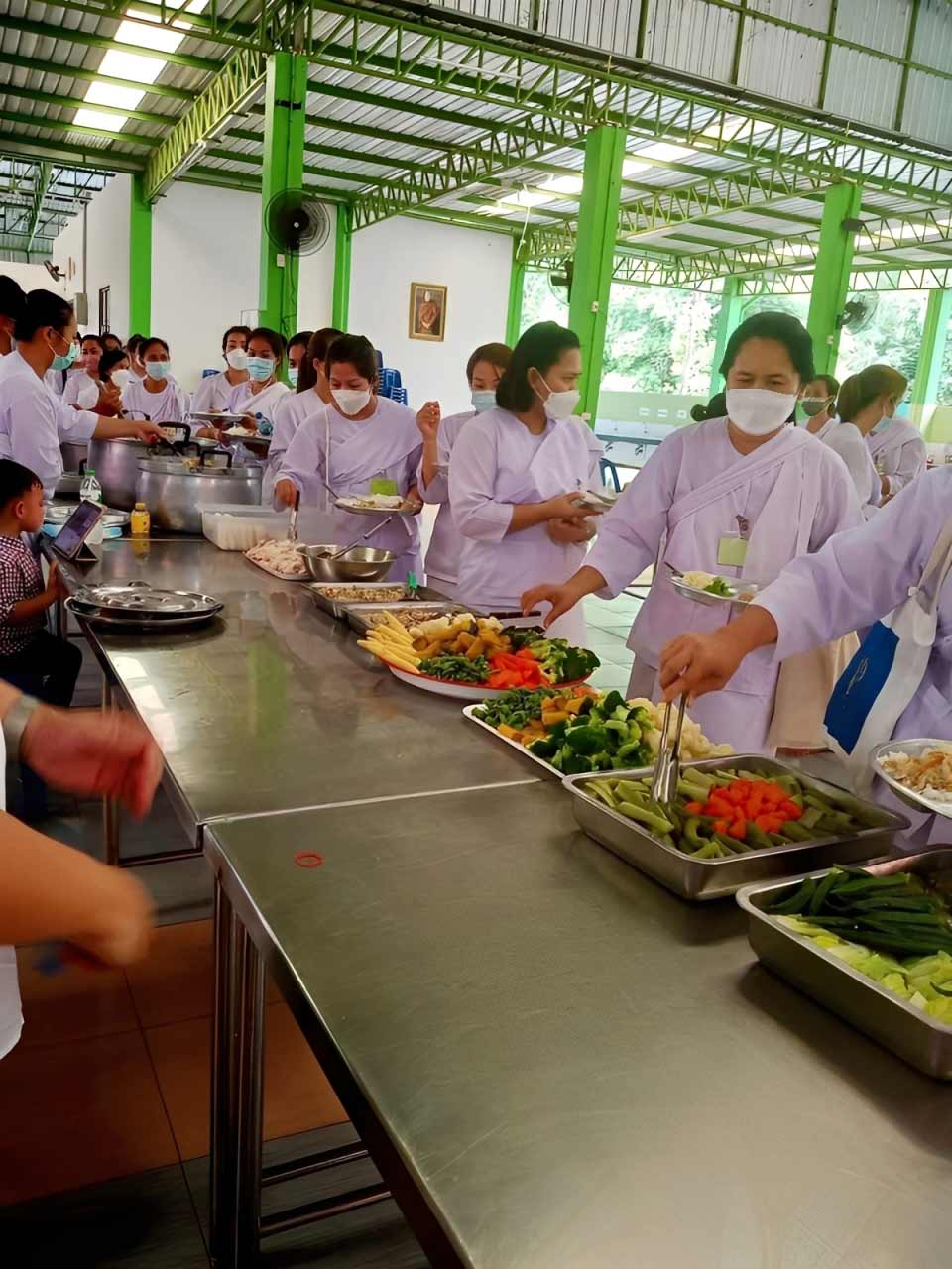 accomodation and food in monastery