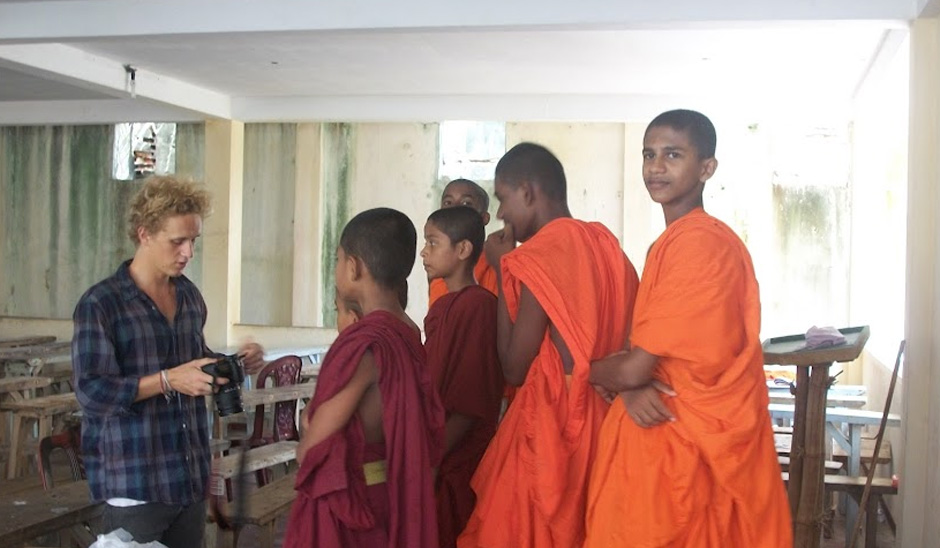 Sri Lanka Buddhist Monastery Volunteer Program 