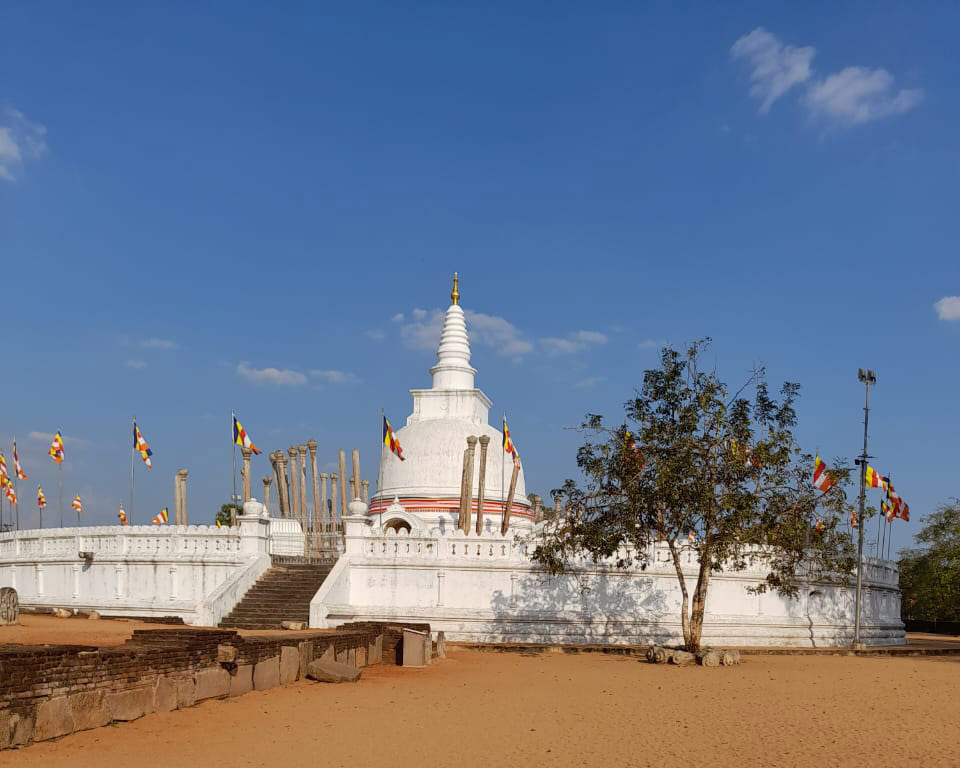 sri lanka buddhist pilgrimage